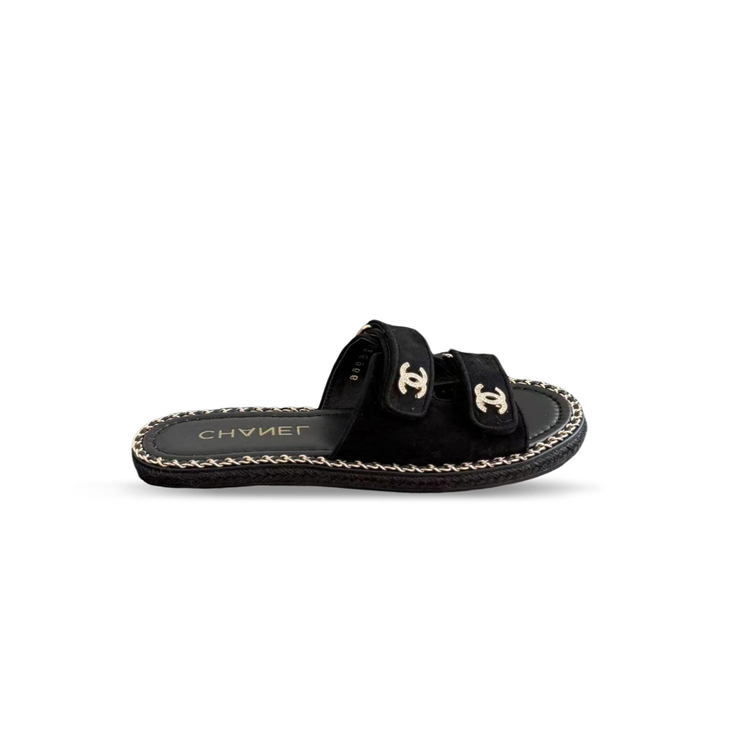 Ch**el slippers